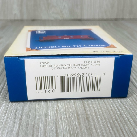 Hallmark Christmas Ornament NO. 717 caboose Lionel train 2007 w/ box train car - Picture 3 of 8